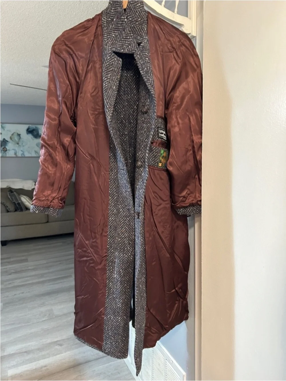 80s Donegal Tweed Men’s Wool Tweed Coat Herringbone Overcoat Made in Ireland